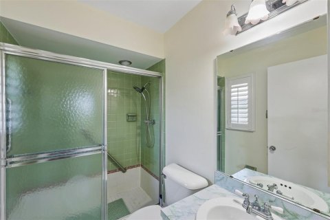 Villa ou maison à vendre à Bradenton, Floride: 2 chambres, 113.34 m2 № 2237867 - photo 25