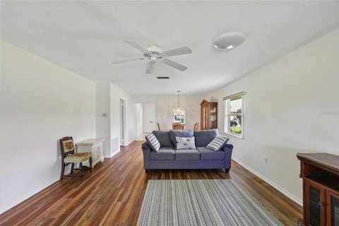 Villa ou maison à vendre à Bradenton, Floride: 2 chambres, 113.34 m2 № 2237867 - photo 18