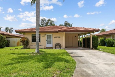 Villa ou maison à vendre à Bradenton, Floride: 2 chambres, 113.34 m2 № 2237867 - photo 2