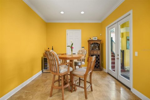 House in Oviedo, Florida 5 bedrooms, 344.95 sq.m. № 2110699 - photo 6