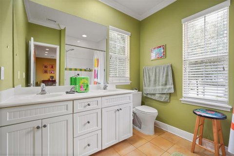 House in Oviedo, Florida 5 bedrooms, 344.95 sq.m. № 2110699 - photo 14