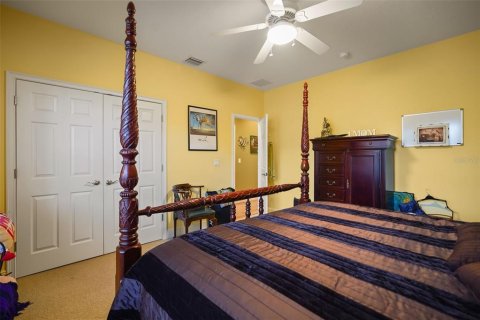 House in Oviedo, Florida 5 bedrooms, 344.95 sq.m. № 2110699 - photo 20
