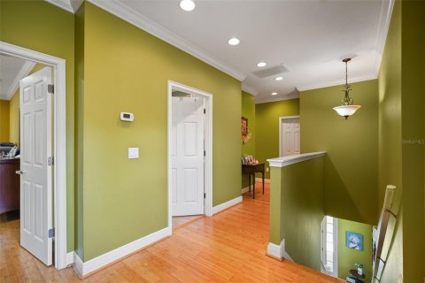 House in Oviedo, Florida 5 bedrooms, 344.95 sq.m. № 2110699 - photo 17