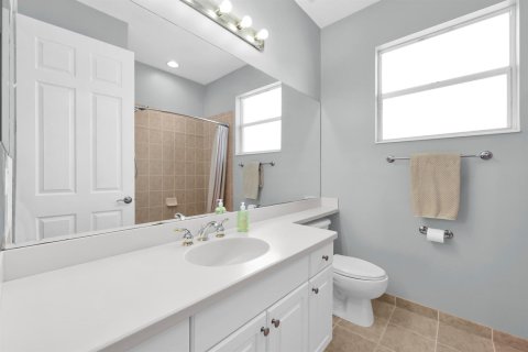Villa ou maison à vendre à Port St. Lucie, Floride: 3 chambres, 202.71 m2 № 2431423 - photo 20