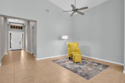 Villa ou maison à vendre à Port St. Lucie, Floride: 3 chambres, 202.71 m2 № 2431423 - photo 8