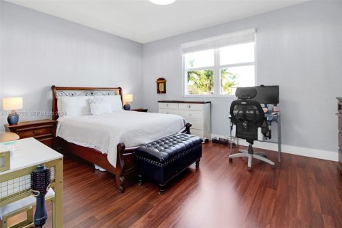 Купить таунхаус в Дорал, Флорида 3 спальни, 157м2, № 2005987 - фото 18