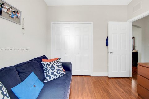 Купить таунхаус в Дорал, Флорида 3 спальни, 157м2, № 2005987 - фото 24