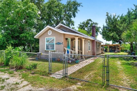 House in New Smyrna Beach, Florida 2 bedrooms, 79.52 sq.m. № 2196036 - photo 2
