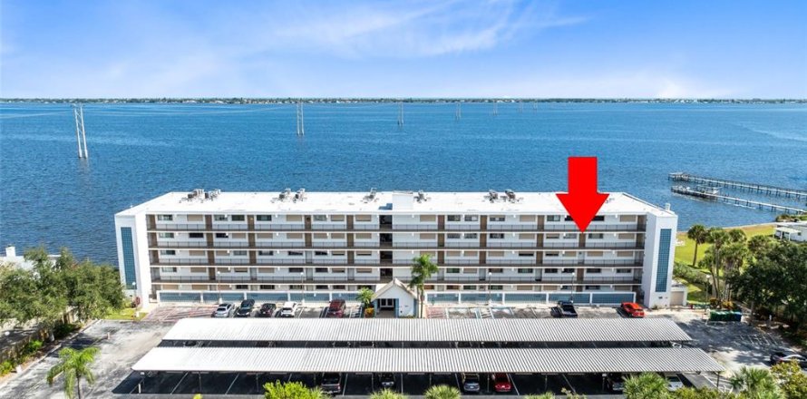 Condo à Palm Bay, Floride, 2 chambres № 2122043