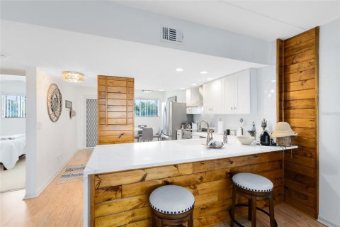Copropriété à vendre à Palm Bay, Floride: 2 chambres, 106.47 m2 № 2122043 - photo 7