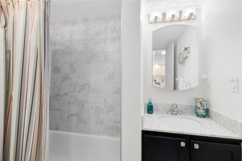 Copropriété à vendre à Palm Bay, Floride: 2 chambres, 106.47 m2 № 2122043 - photo 21