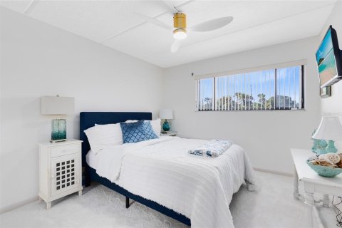Copropriété à vendre à Palm Bay, Floride: 2 chambres, 106.47 m2 № 2122043 - photo 20