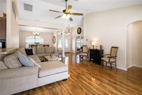 House in Leesburg, Florida 3 bedrooms, 183.85 sq.m. № 2133979 - photo 28