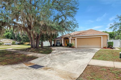 House in Leesburg, Florida 3 bedrooms, 183.85 sq.m. № 2133979 - photo 8