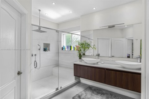 Villa ou maison à vendre à Doral, Floride: 4 chambres, 229.28 m2 № 1968531 - photo 25