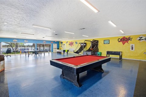 House in Miami, Florida 3 bedrooms, 155.33 sq.m. № 2031170 - photo 28