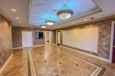 Propiedad comercial en alquiler en North Port, Florida, 450.02 m2 № 1026045 - foto 11