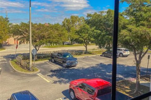 Propiedad comercial en alquiler en North Port, Florida, 450.02 m2 № 1026045 - foto 18