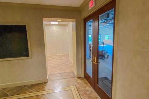 Propiedad comercial en alquiler en North Port, Florida, 450.02 m2 № 1026045 - foto 6