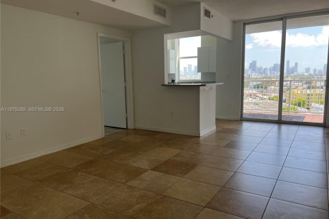 Appartement à louer à Miami, Floride: 2 chambres, 83.33 m2 № 2032650 - photo 3