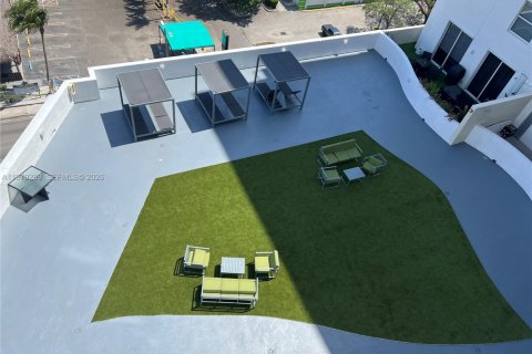 Appartement à louer à Miami, Floride: 2 chambres, 83.33 m2 № 2032650 - photo 15