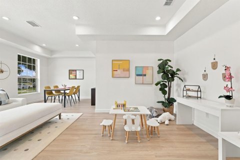 Casa en venta en Orlando, Florida, 6 dormitorios, 451.23 m2 № 2393371 - foto 8