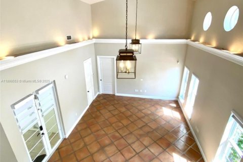 Снять в аренду виллу или дом в Майами-Лейкс, Флорида 4 спальни, 234.39м2, № 1957138 - фото 14