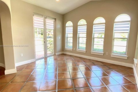 Снять в аренду виллу или дом в Майами-Лейкс, Флорида 4 спальни, 234.39м2, № 1957138 - фото 15