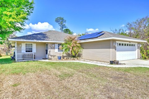 House in Sebring, Florida 3 bedrooms, 171.59 sq.m. № 2046454