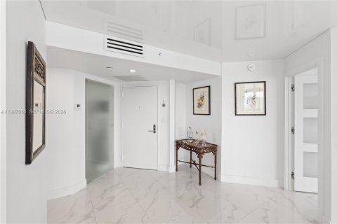 Copropriété à louer à Aventura, Floride: 2 chambres, 126.44 m2 № 2060793 - photo 16