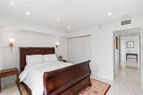 Copropriété à louer à Aventura, Floride: 2 chambres, 126.44 m2 № 2060793 - photo 23