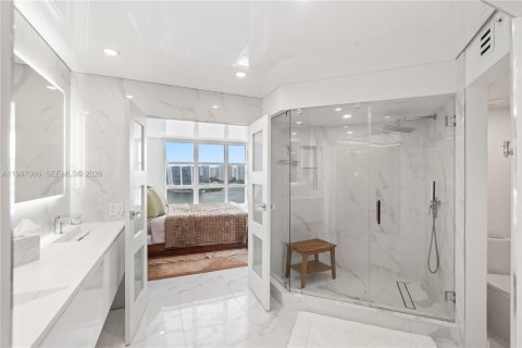 Copropriété à louer à Aventura, Floride: 2 chambres, 126.44 m2 № 2060793 - photo 28