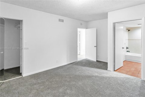 Copropriété à vendre à Davie, Floride: 2 chambres, 111.48 m2 № 2028336 - photo 22