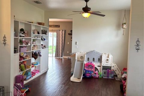 Villa ou maison à vendre à Plant City, Floride: 4 chambres, 265.14 m2 № 1903201 - photo 12