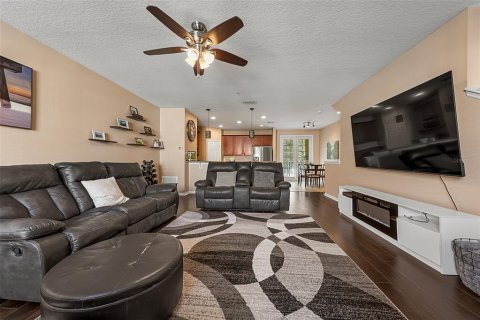 Touwnhouse à vendre à Lake Mary, Floride: 3 chambres, 176.7 m2 № 1824632 - photo 8