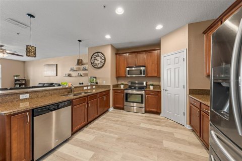 Touwnhouse à vendre à Lake Mary, Floride: 3 chambres, 176.7 m2 № 1824632 - photo 16