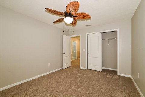 Casa en venta en Groveland, Florida, 5 dormitorios, 285.3 m2 № 2094557 - foto 21