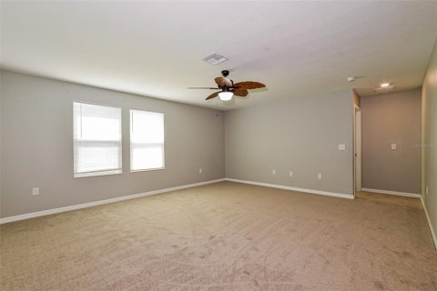 Casa en venta en Groveland, Florida, 5 dormitorios, 285.3 m2 № 2094557 - foto 24