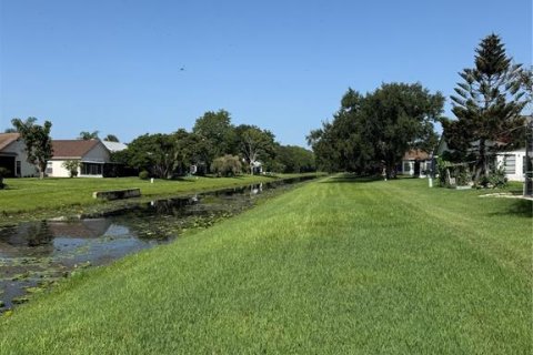 Villa ou maison à vendre à Orlando, Floride: 3 chambres, 167.13 m2 № 2226261 - photo 5