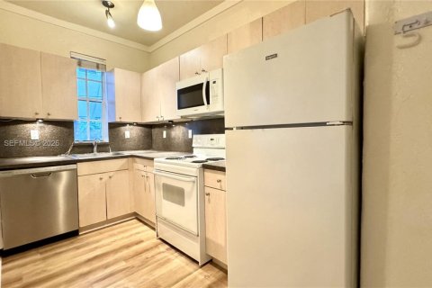 Condominio en alquiler en Miami Beach, Florida, 2 dormitorios, 82.68 m2 № 2041513 - foto 7