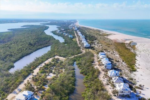 Terreno en venta en Placida, Florida № 1733226 - foto 12