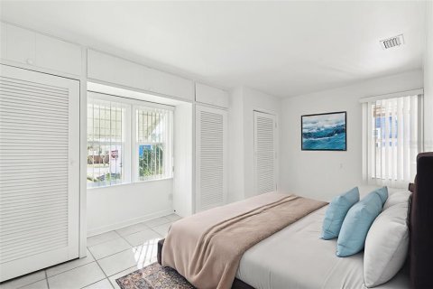 Villa ou maison à vendre à Gulfport, Floride: 3 chambres, 108.05 m2 № 2143005 - photo 4