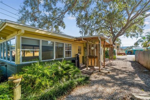 Villa ou maison à vendre à Gulfport, Floride: 3 chambres, 108.05 m2 № 2143005 - photo 28