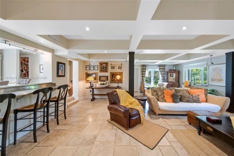 Villa ou maison à louer à Miami, Floride: 5 chambres, 402.08 m2 № 1838752 - photo 15