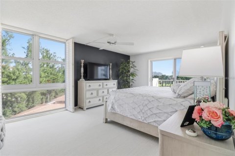 Condominio en venta en Longboat Key, Florida, 2 dormitorios, 114.73 m2 № 2196077 - foto 16