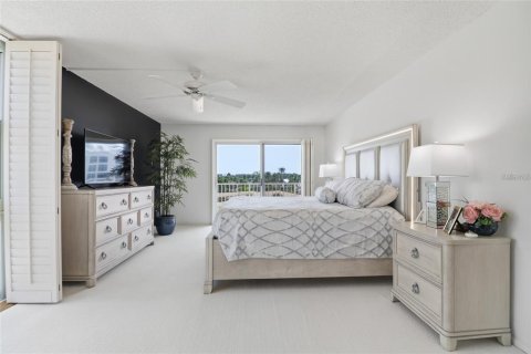 Condominio en venta en Longboat Key, Florida, 2 dormitorios, 114.73 m2 № 2196077 - foto 15