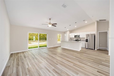 House in Dunnellon, Florida 3 bedrooms, 155.24 sq.m. № 1882895 - photo 16