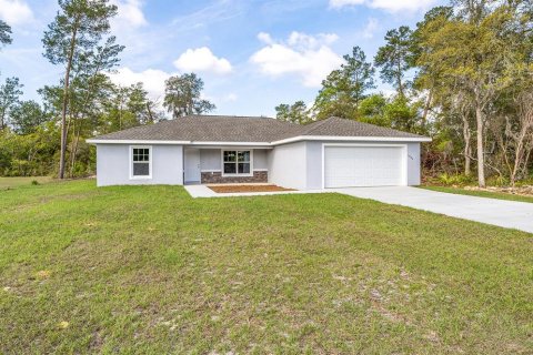 House in Dunnellon, Florida 3 bedrooms, 155.24 sq.m. № 1882895 - photo 2