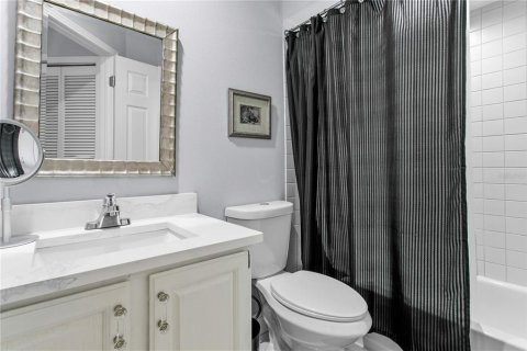 Touwnhouse à vendre à Tampa, Floride: 2 chambres, 122.72 m2 № 2305183 - photo 30