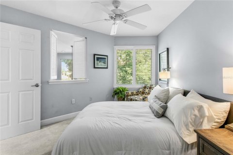Touwnhouse à vendre à Tampa, Floride: 2 chambres, 122.72 m2 № 2305183 - photo 29
